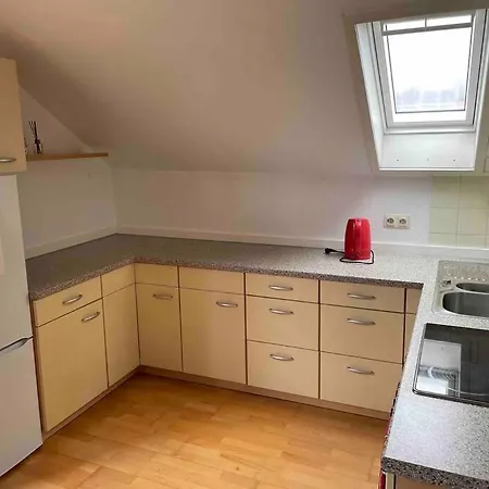 Hn-stadt Balkon Mit Gartenblick شقة *